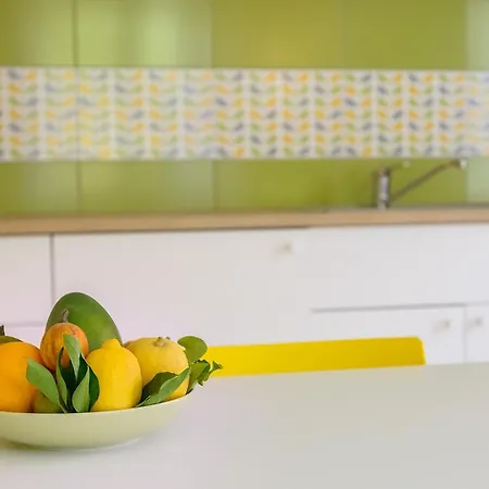 Apartmán And Nadia With Garden Poreč