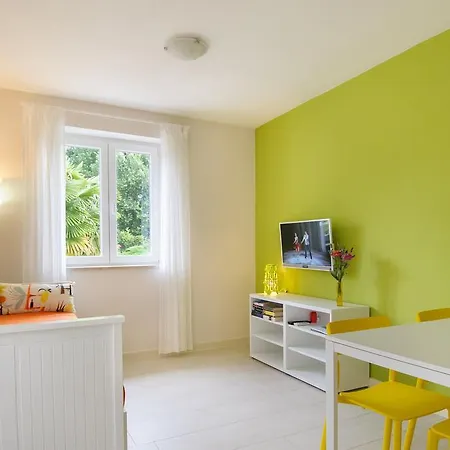 Appartement Studio And Nadia With Garden *