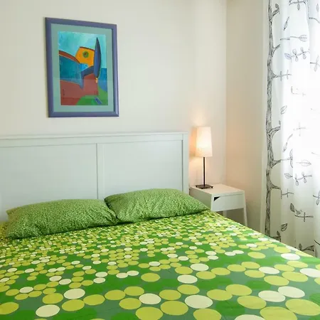 And Nadia With Garden Apartamento *