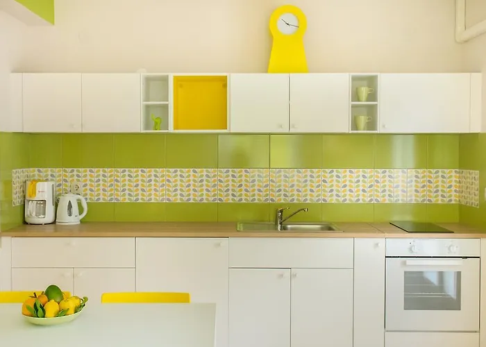 And Nadia With Garden * Poreč