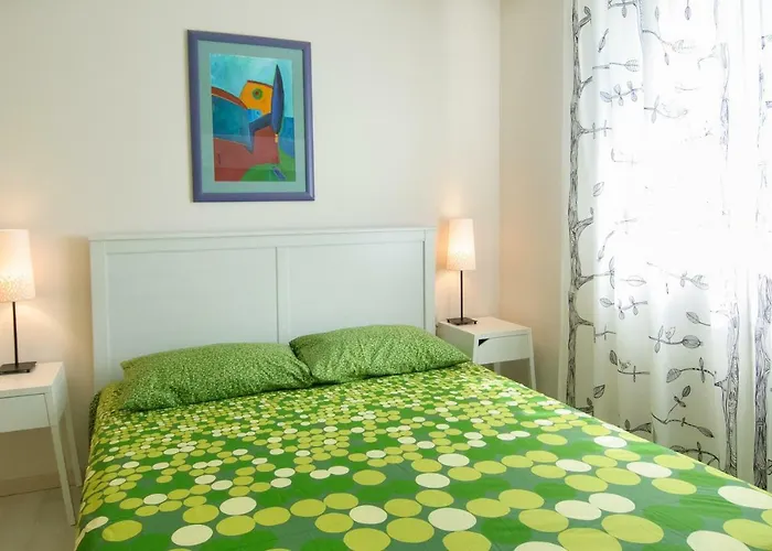 And Nadia With Garden Apartamento *